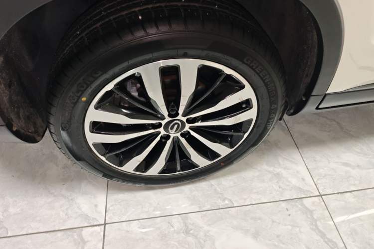 Used GAC Trumpchi GS4 2017 235T Automatic Two-Wheel Drive Luxury Smart Connectivity Version Exterior 2