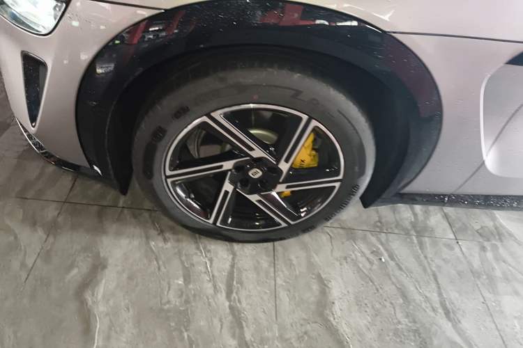 Used Xiaomi Auto YU7 2025 Ultra-Long Range Rear-Wheel Drive Version