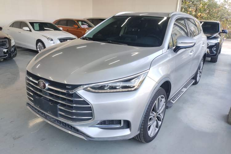 Used BYD Tang 2018 2.0T Automatic Smart Connect Prestige 7-Seater China V Standard