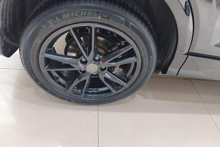 Used Audi Q2L 2018 35 TFSI Launch Exclusive Edition China V
