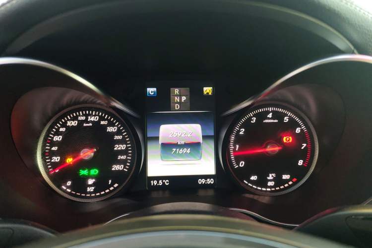 Used Mercedes-Benz C-Class 2018 C 180 L Fashion Edition Sport Version