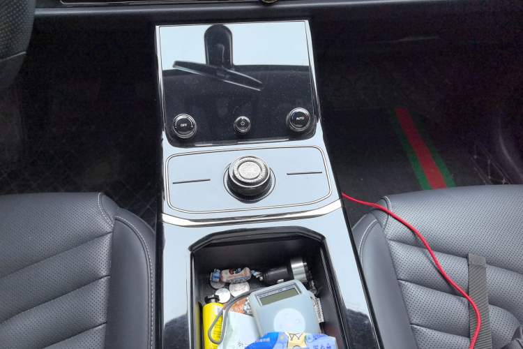 Used NETA U 2022 Zhi400 Pro Ternary Lithium
