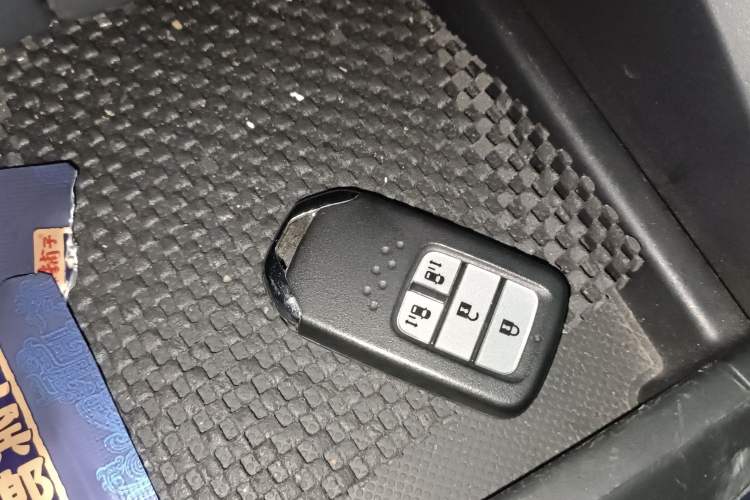 Used Honda Odyssey 2015 2.4L Supreme Edition