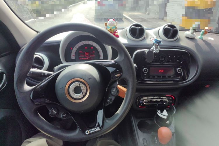 Used smart forfour 2018 1.0L 52 kW Dynamic Edition