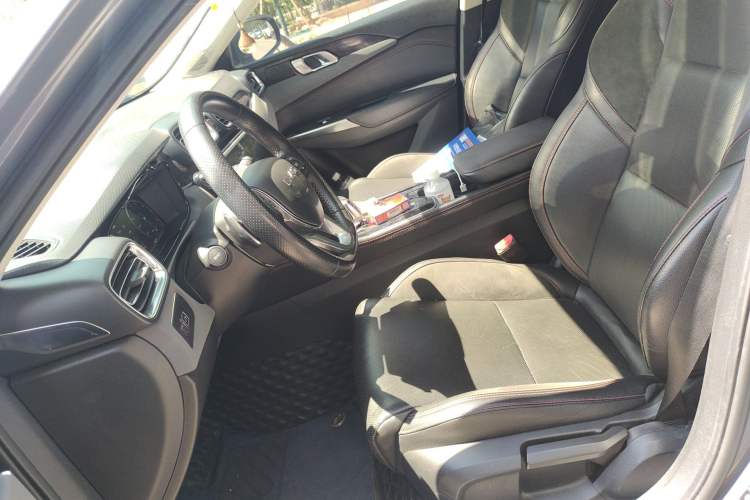 Used Lynk & Co 02 2019 1.5T DCT Two-Wheel Drive Sporty Version China VI Standard Left Front Seat