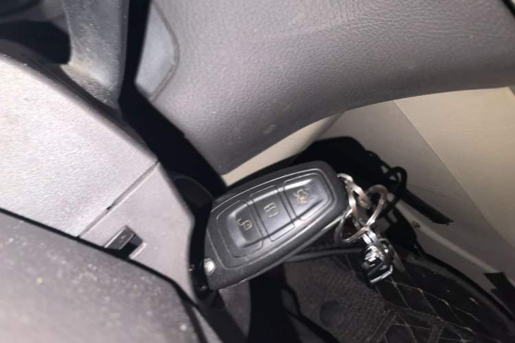 Used Ford Focus 2012 Sedan 1.6L Automatic Comfort Model
