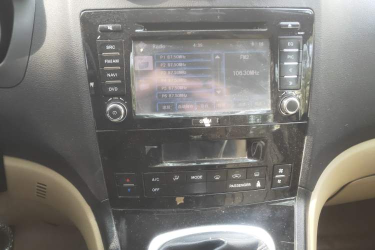 Used Haval H6 2011 2.0L Manual Two-Wheel Drive Elite Version