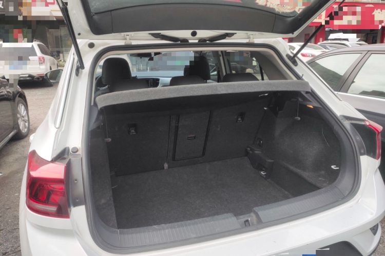 Used Volkswagen T-ROC 2019 230TSI DSG Two-Wheel Drive Advanced Version China V Standard