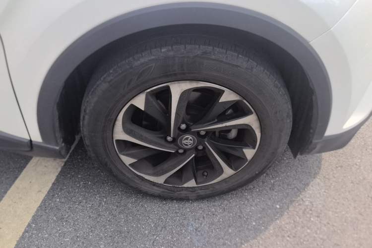 Used Toyota IZOA 2020 2.0L Enjoy Edition