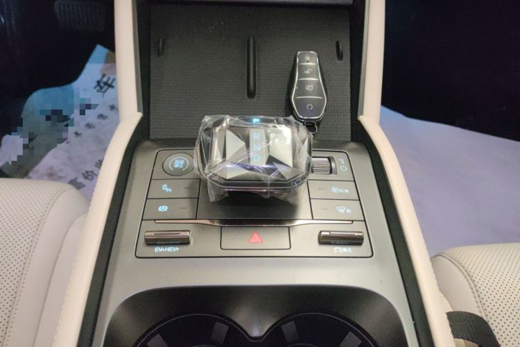 Used BYD Qin L 2024 DM-i 120KM Beyond Model
