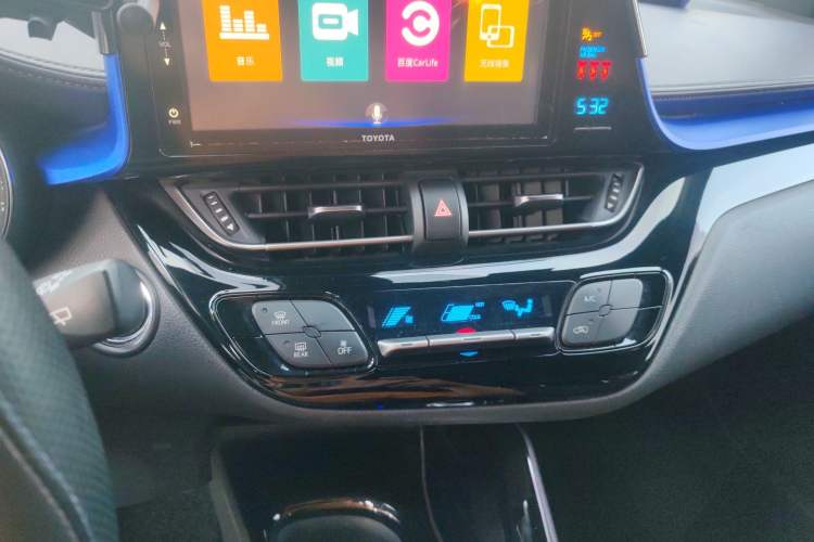 Used Toyota IZOA 2018 2.0L Yichi Edition China V Standard
