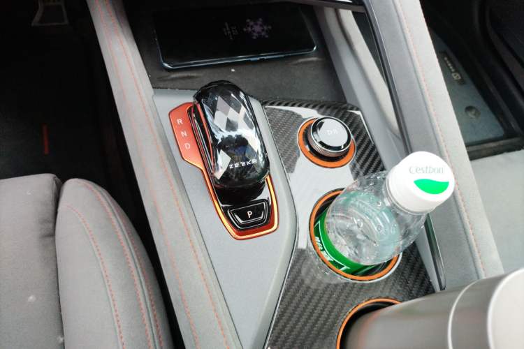 Used Zeekr 001 2024 YOU Edition 100 kWh All-Wheel Drive Gear Lever