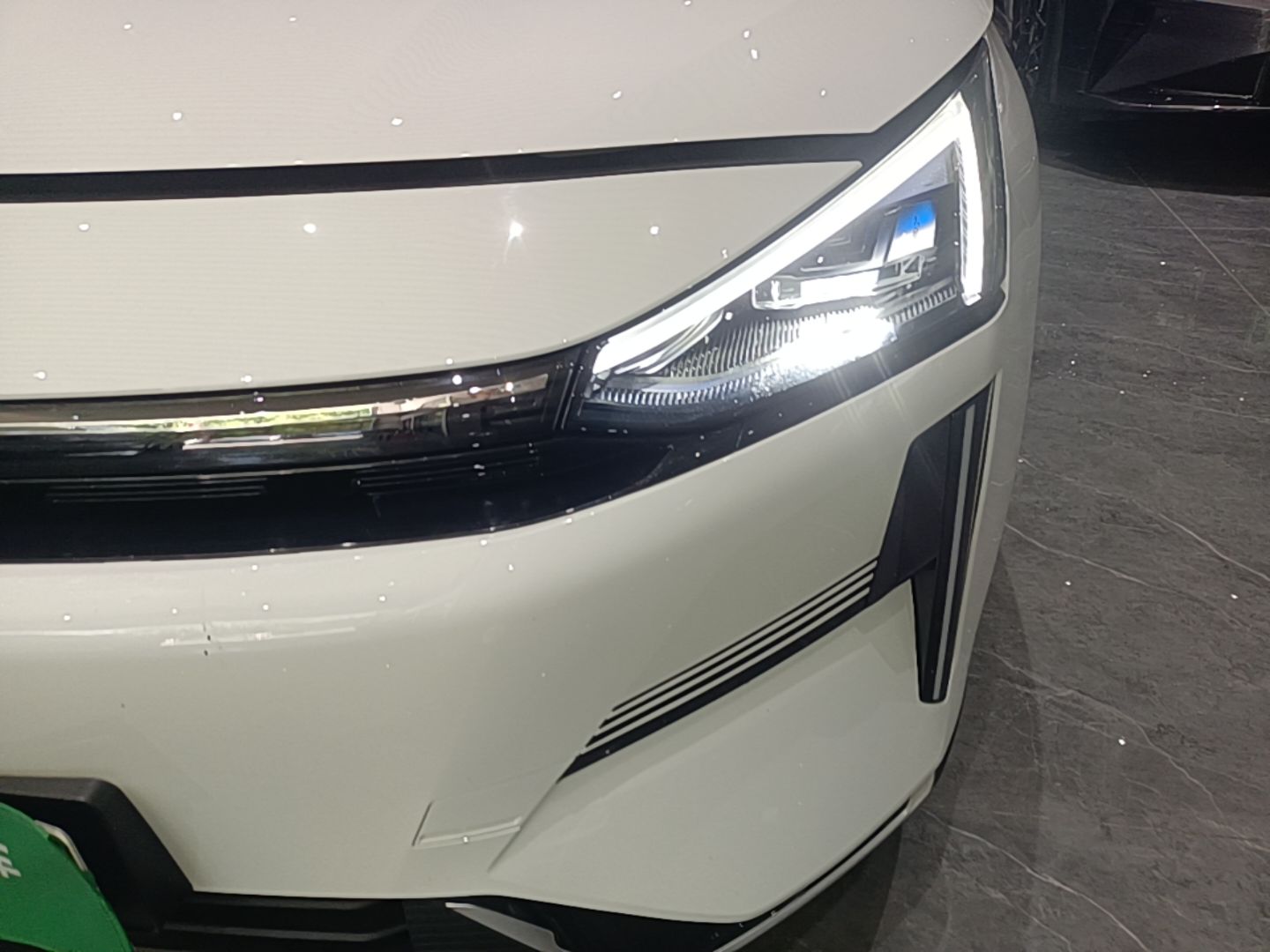 Geely Galaxy L6 2025 EM-i 60km Launch Edition — снимка 8