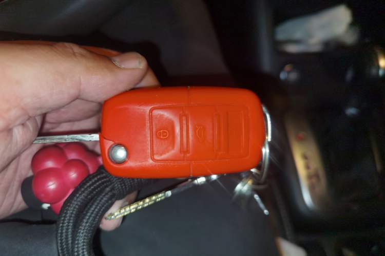 Used Volkswagen Tiguan 2016 300TSI Automatic Two-Wheel Drive Luxury Edition Vehicle Key