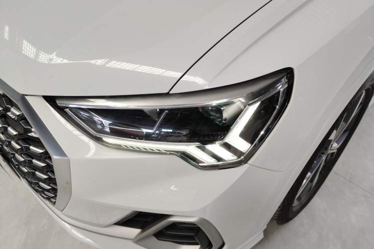 Used Audi Q3 Sportback 2020 40 TFSI Fashion Model
