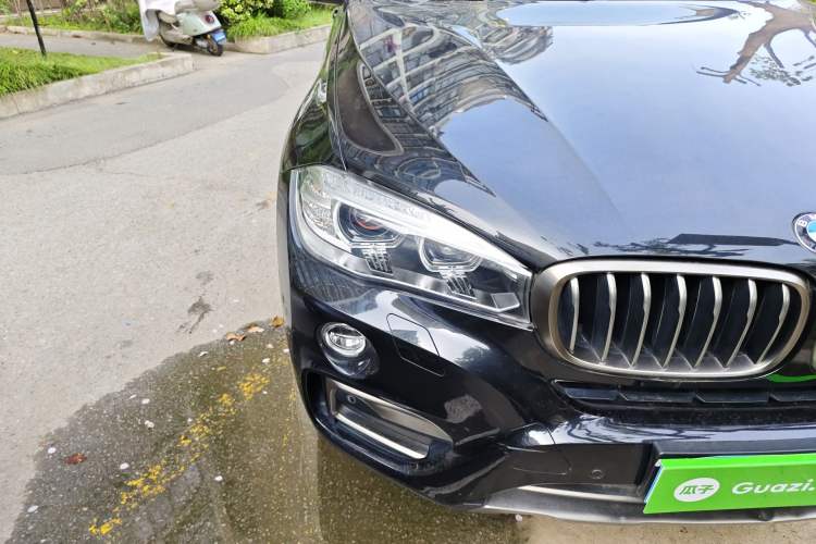 Used BMW X6 2017 xDrive28i Right Front Headlight