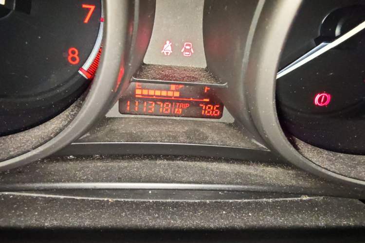 Used Mazda 3 2013 Hatchback 1.6L Automatic Elite Model Odometer Close Up