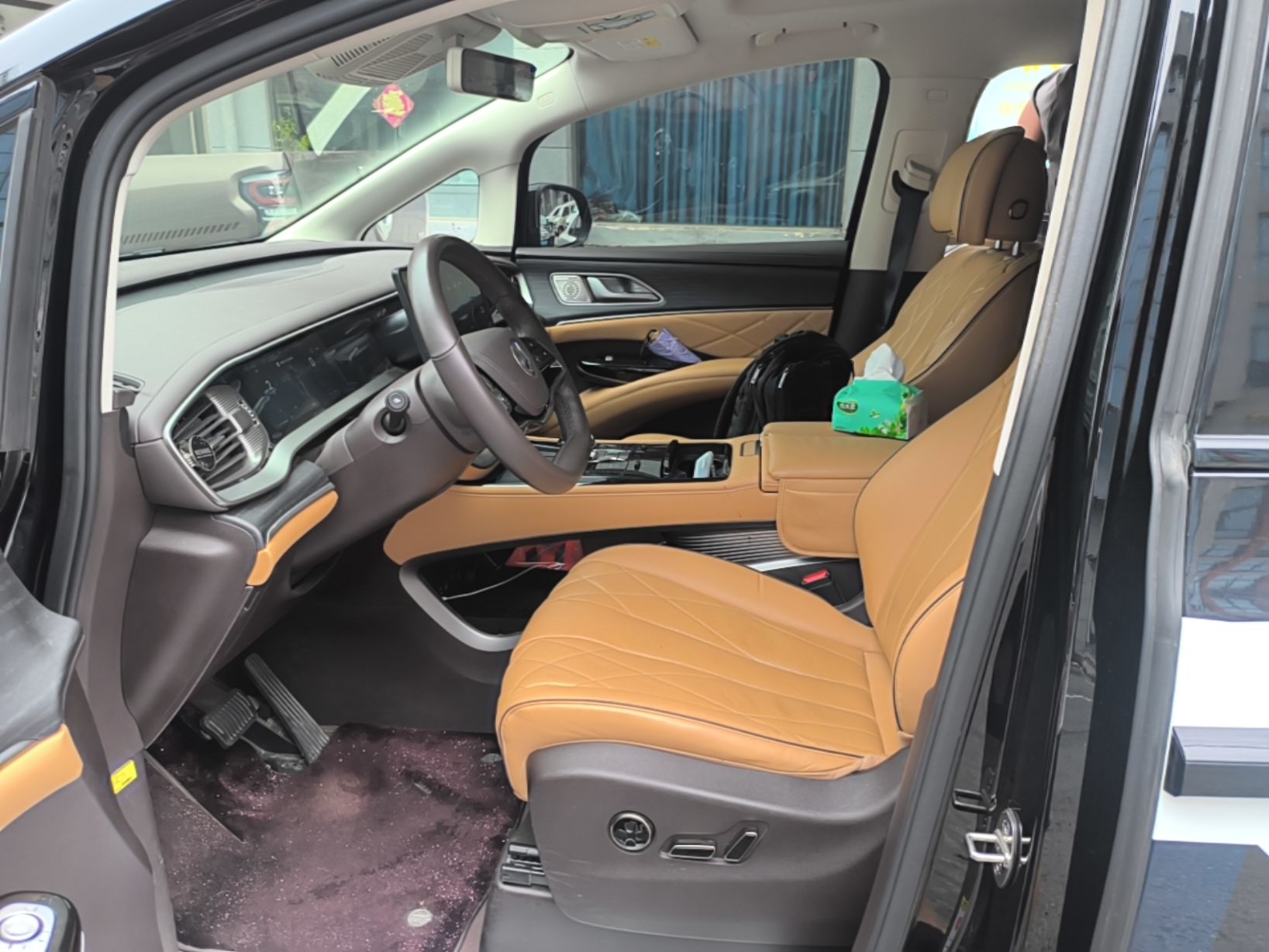 Interior delantero