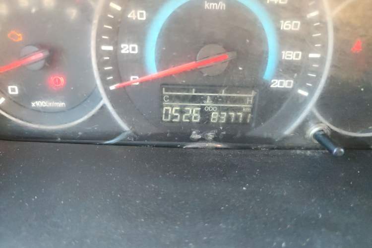 Used Wuling Hongguang V 2019 1.5L Enjoyment Version China VI LAR Odometer Close Up