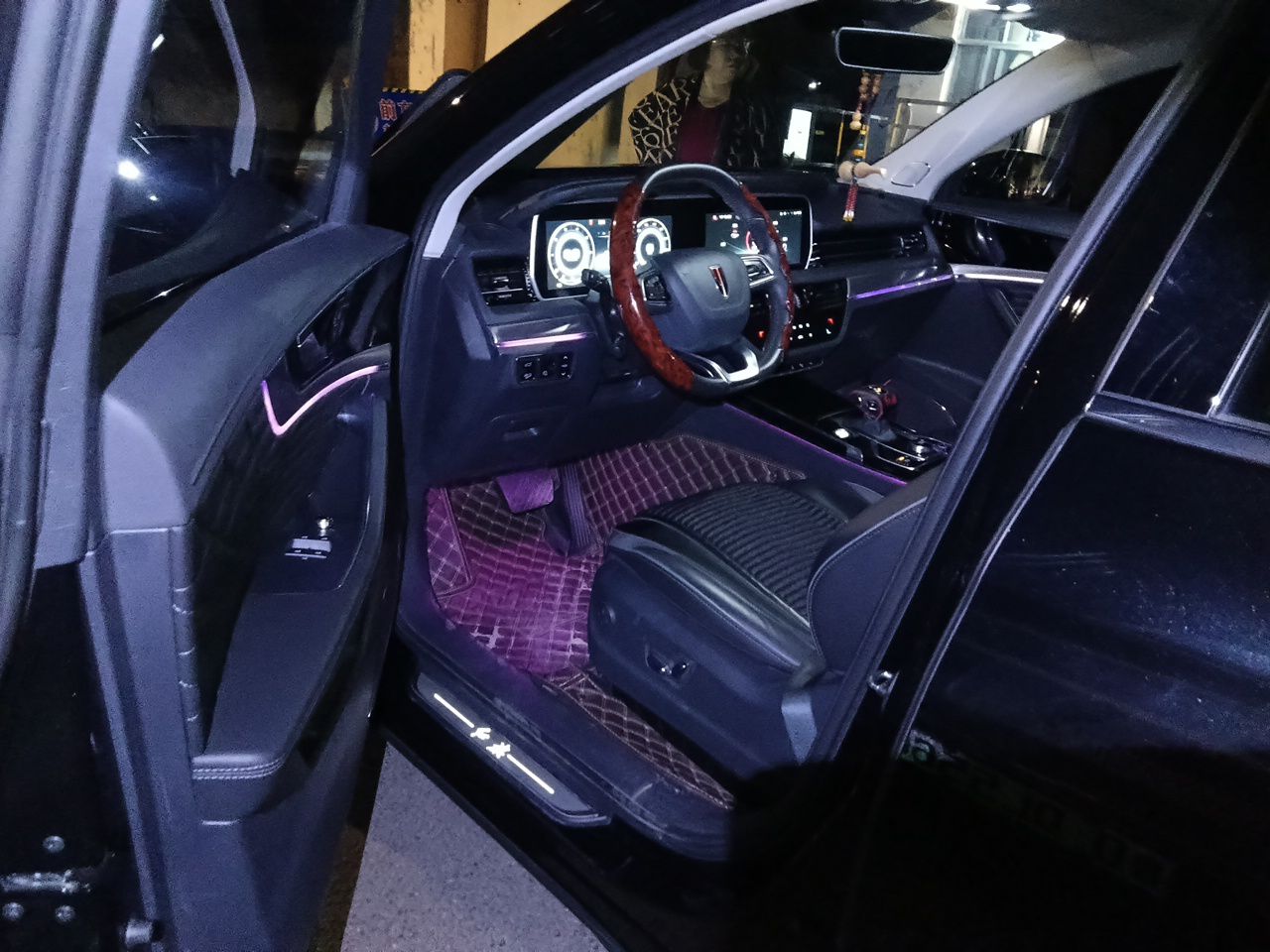 Hongqi HS5 2022 Revised Version 2.0T Smart Connect Flagship Edition — снимка 16