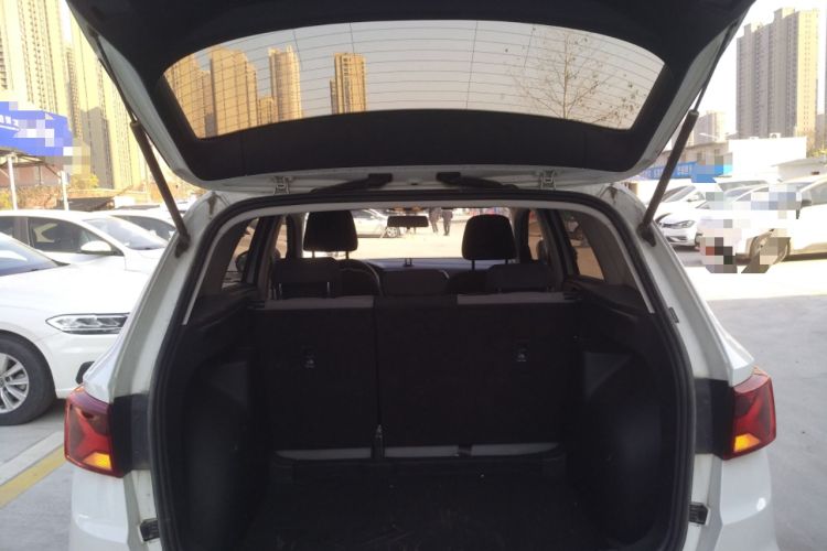 Used Jetta VS5 2023 280TSI Automatic Trend Edition Trunk