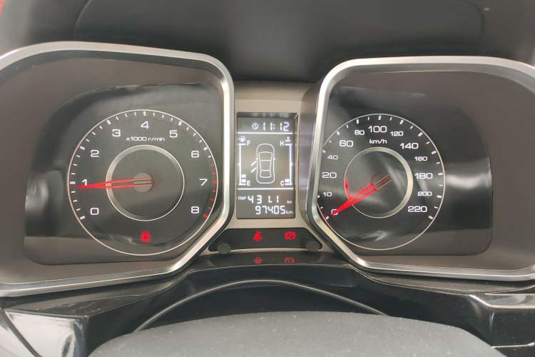 Used Zotye Domy X5 2015 1.5T Manual Luxury Version China IV Standard Instrument Cluster