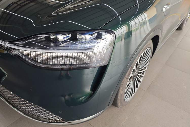 Used Hima AITO M9 2025 Pure Electric Ultra Version 100 kWh 6-Seater Model Left Front Headlight