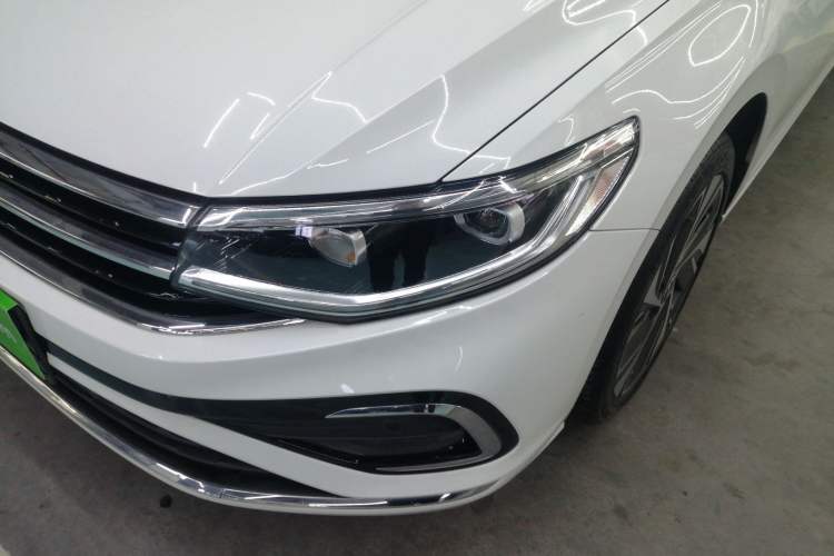 Used Volkswagen Bora 2023 200TSI DSG YueXing PRO Edition Left Front Headlight