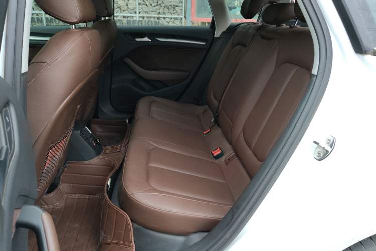 Used Audi A3 2014 Sportback 35 TFSI Automatic Comfort Model
