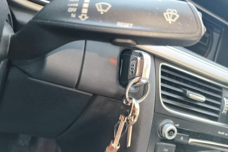 Used Audi A4L 2013 30 TFSI Automatic Comfort Model