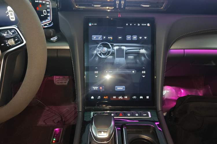 Used Hongqi H5 2024 1.5T DCT Smart Connect Flagship Edition
