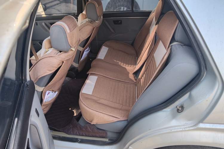 Used Volkswagen Jetta 2010 1.6L Partner
