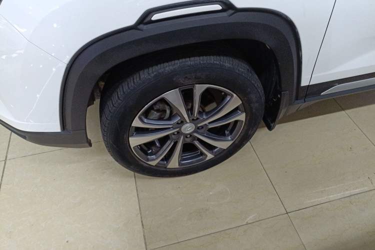 Used CHANGAN CS35PLUS 2021 Honor Million Edition 1.6L CVT Luxury Model Left Front Wheel Hub