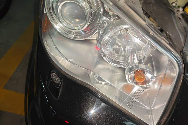 Used Chrysler Grand Voyager 2013 3.6L Luxury Edition Exterior 6