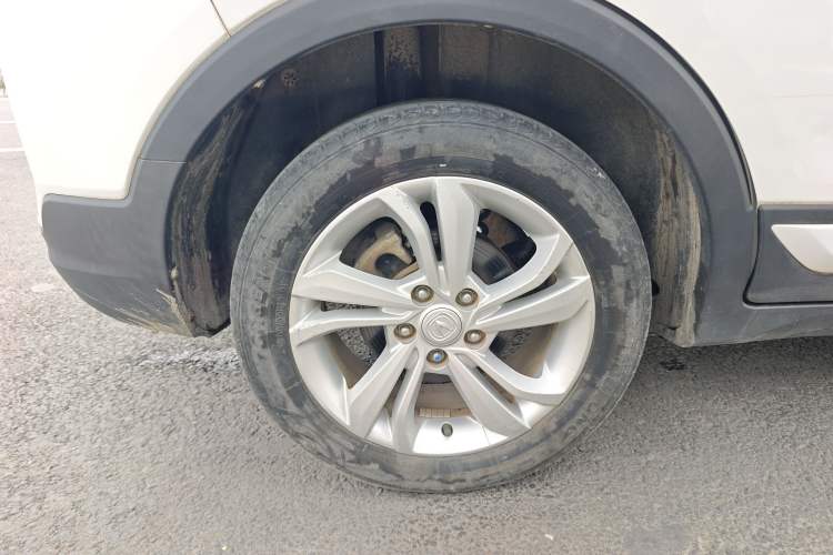 Used Changan CS15 2019 1.5L Manual Entry-Level Version China VI Standard