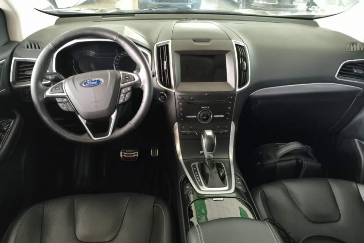 Used Ford Edge 2016 EcoBoost 245 Four-Wheel Drive Titanium 7-Seater
