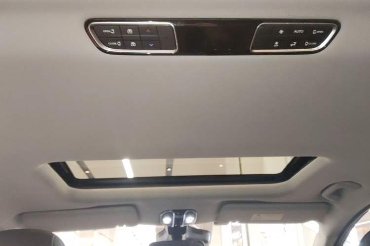 Used GAC Trumpchi M8 2024 Master Series 400T Prestige Edition Headliner