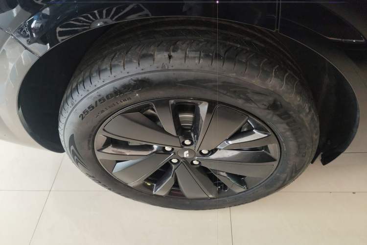 Used Li Auto L6 2025 Max Smart Refresh Edition Right Rear Wheel Hub