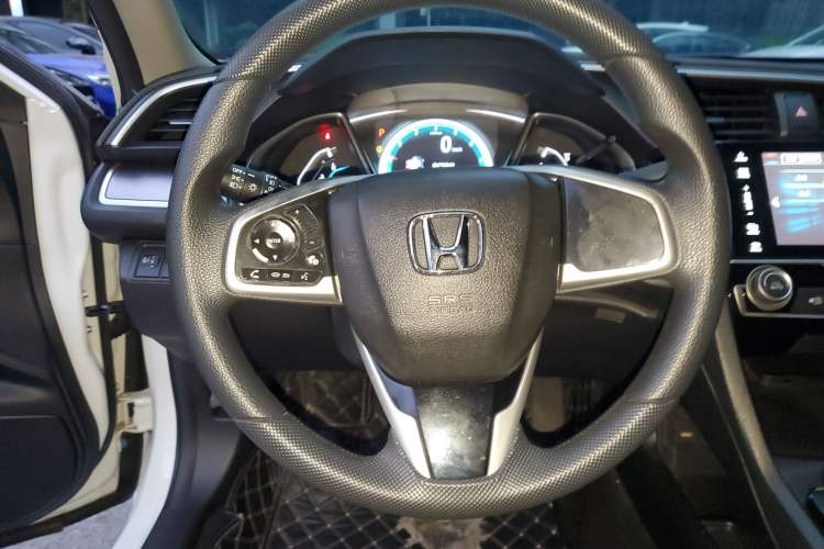 Used Honda Civic 2016 220TURBO CVT Luxury Edition