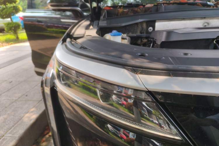 Used EXEED Stellar 2023 400T Four-Wheel Drive Premium Flying Fish Edition Right Front Headlight