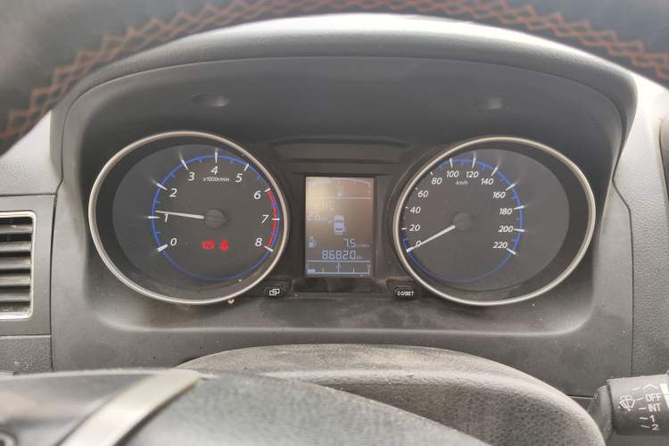 Used FORTHING Joyear X5 2016 1.6L Manual Luxury Model