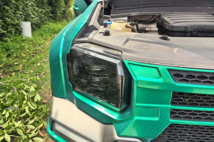 Used JETOUR Traveler 2025 2.0TD DCT Four-Wheel Drive Star Guardian Right Front Headlight