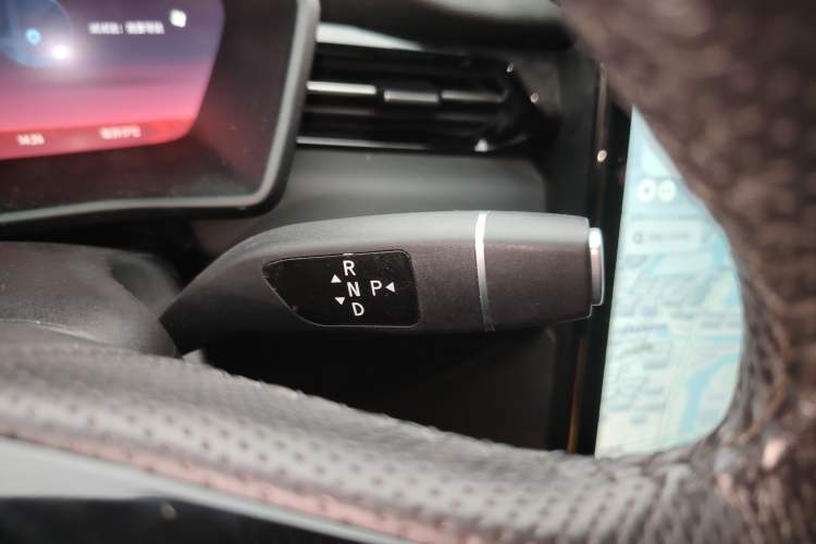 Used XPeng G3 2022 G3i 460G+ Gear Lever