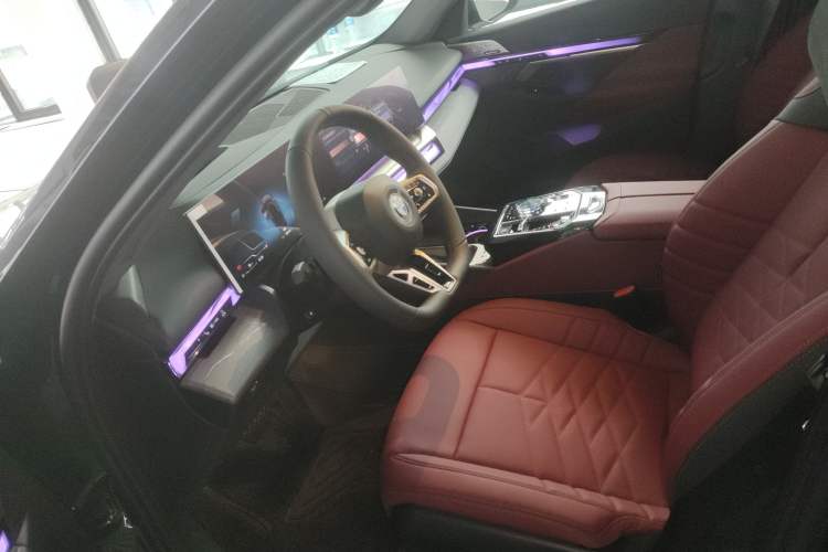 Used BMW 5 Series 2026 Facelift Model 530Li Luxury Edition M Sport Package Left Front Seat