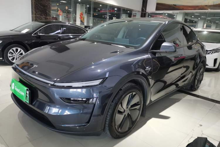 Used Tesla Model Y 2025 Long-Range All-Wheel Drive First Edition