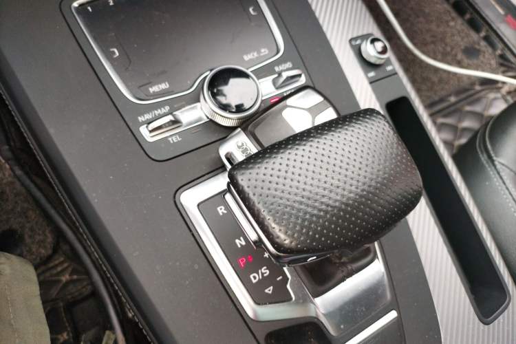 Used Audi Q5L 2020 45 TFSI Prestige Fashion Model
