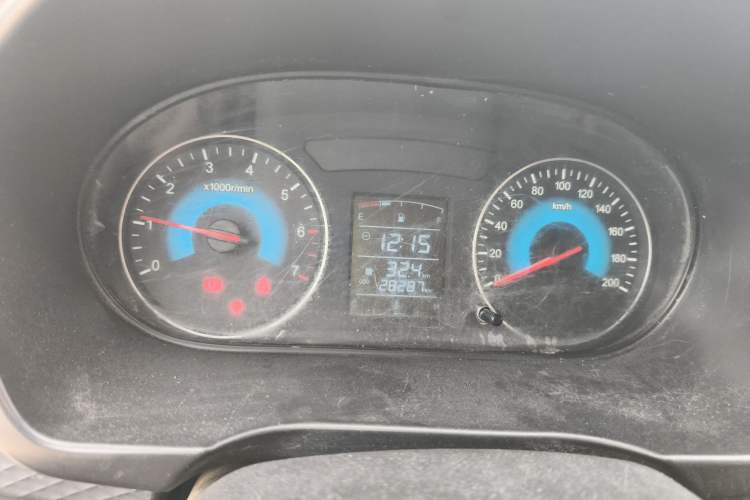 Used Dongfeng Fengon 330 2019 1.5L 330S Manual Comfort Version China VI Standard Instrument Cluster