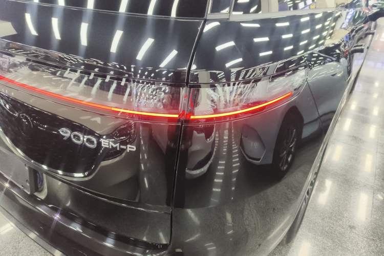 Used Lynk & Co 900 2025 2.0T Exploration Edition