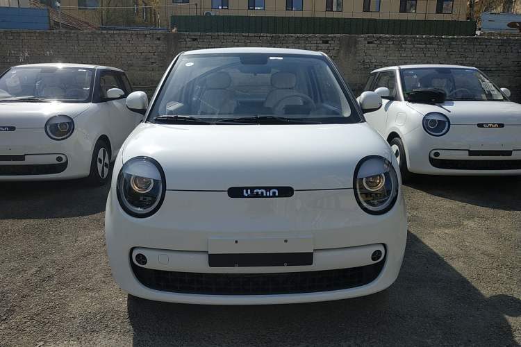 Used CHANGAN NEVO Lumin 2026 Model Treasure Edition 205km Passionate Beige Ningde