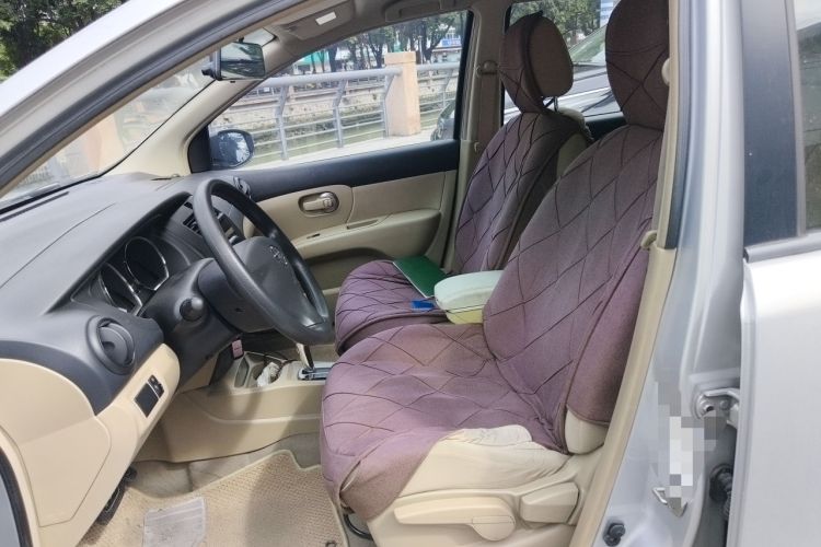 Used Nissan Livina 2015 1.6XE CVT Comfort Edition
